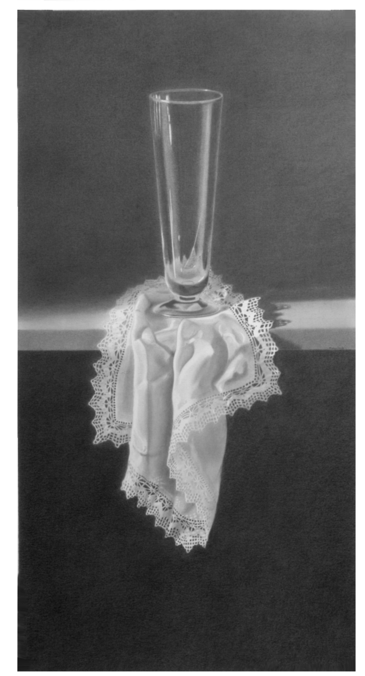 COPA SOBRE UN PA&Ntilde;UELO CON PUNTILLA